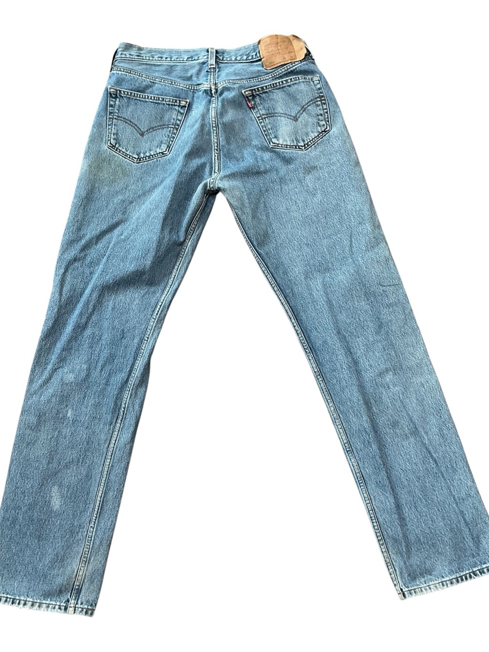 Vintage Levi’s 501 button fly 90s medium wash straight leg jeans 34 x 34